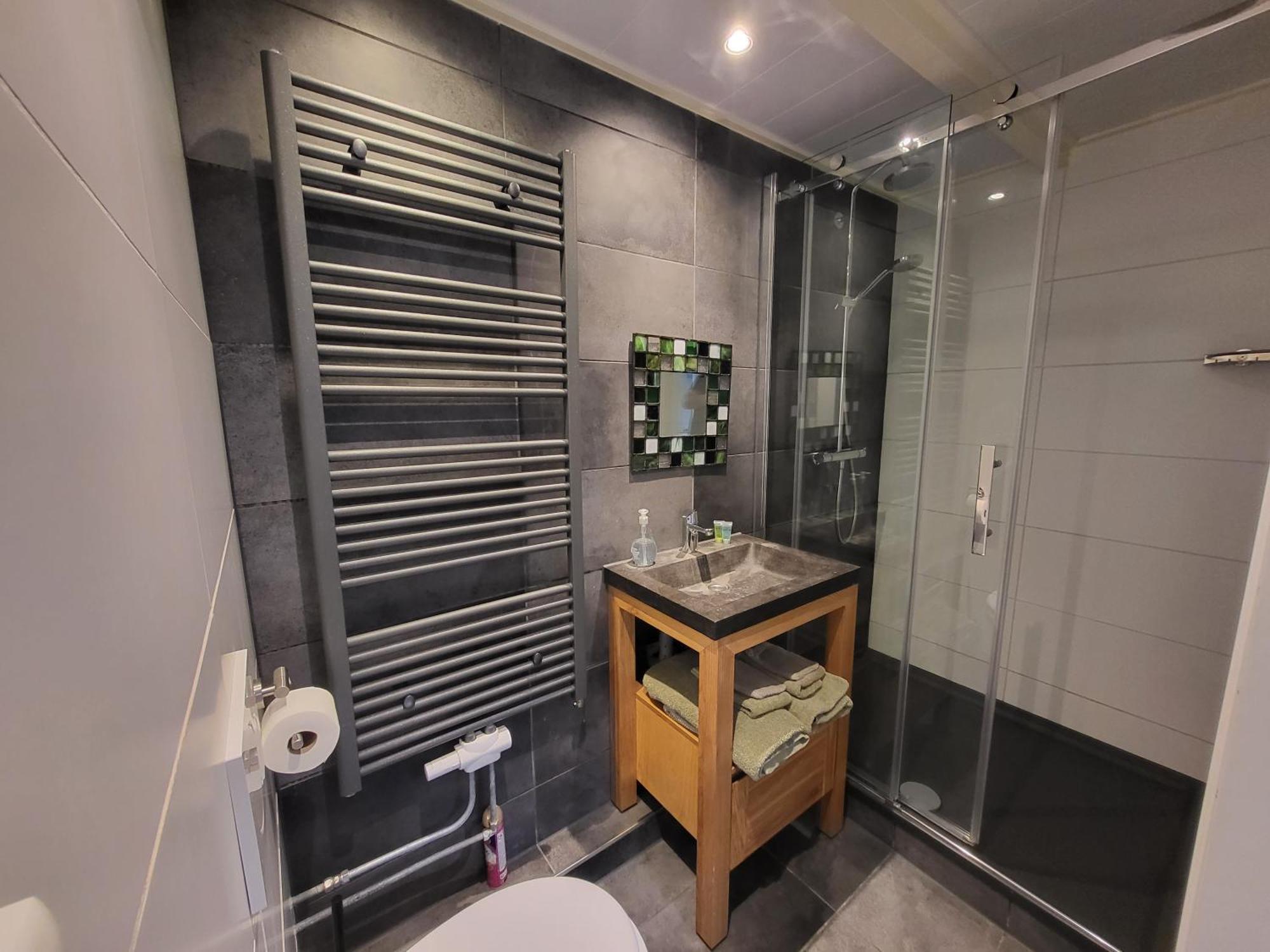 הילברסום Spacious Private Guest House מראה חיצוני תמונה